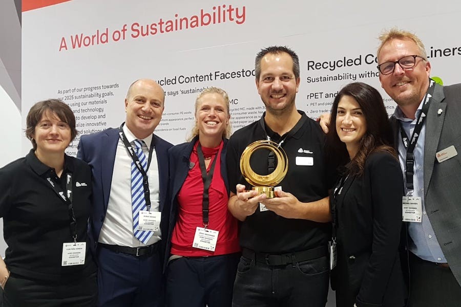 Avery Dennison wins Sustainability Award for Recycled PET liner